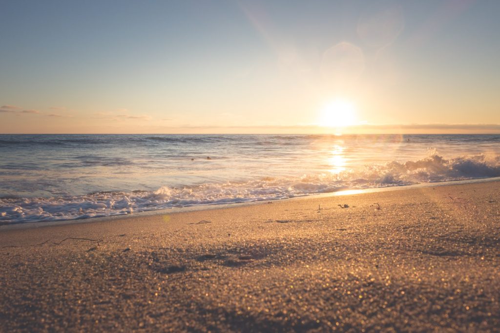 Top-10-Secluded-Beaches-eader-Image