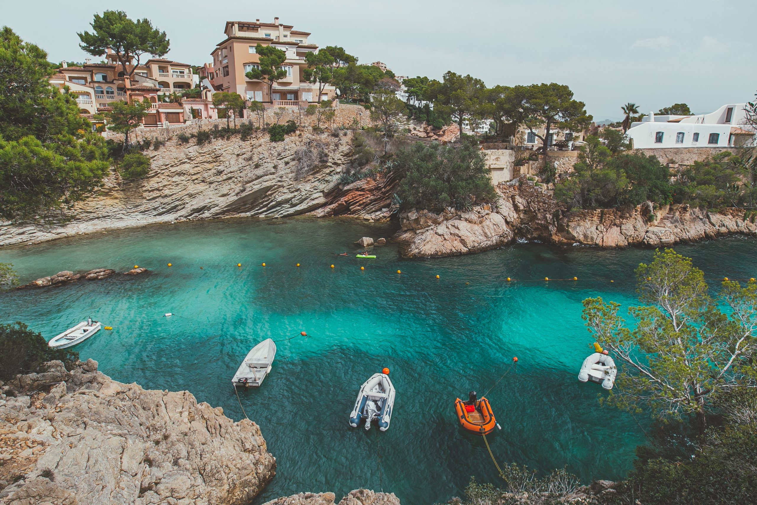 top-10-europe-beach-towns-featured