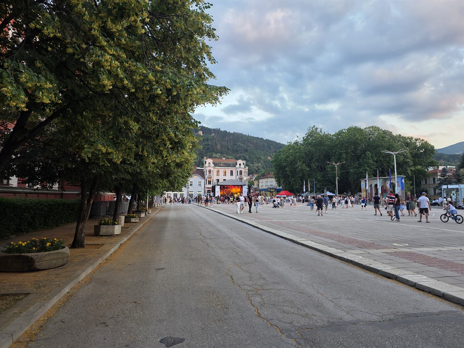 Централният площад на Кюстендил